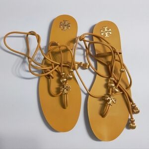 Tory Burch Women's Gold Sandals. Size 9M US. Pre-owned.